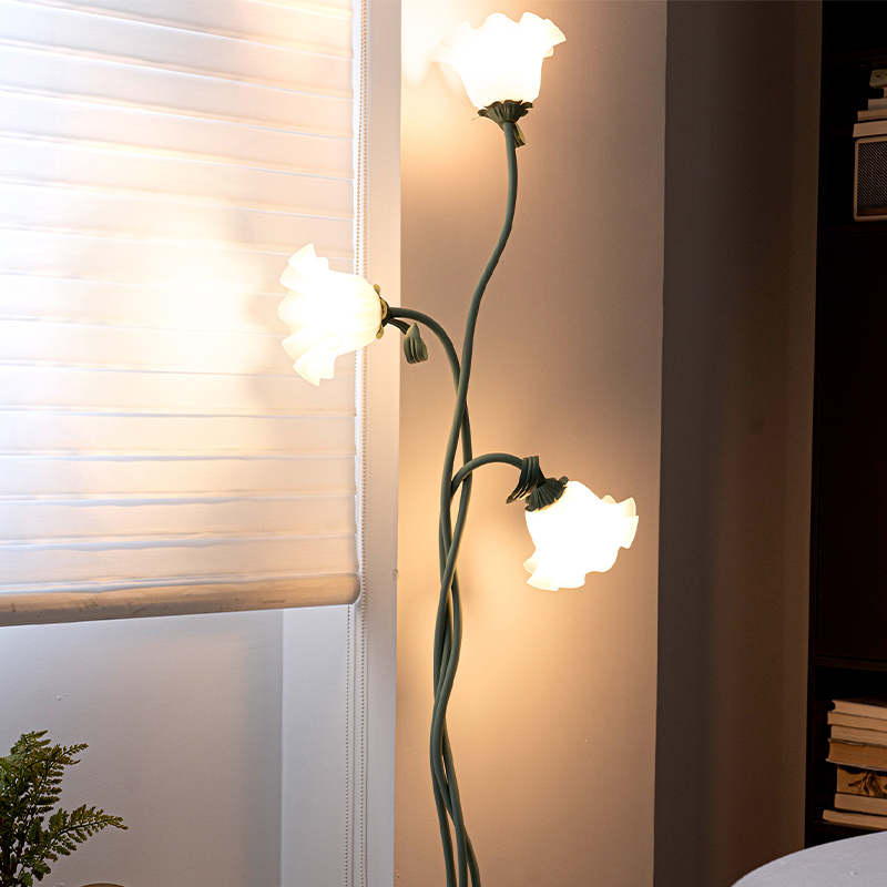 Flower Floor Lamp, E26 Elegant - Floor Lamp Tripod review and price